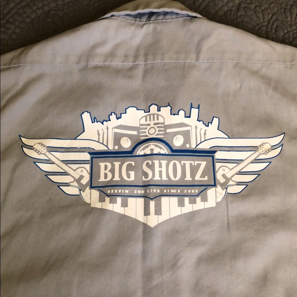 EUC Big Shotz Nashville work shirt